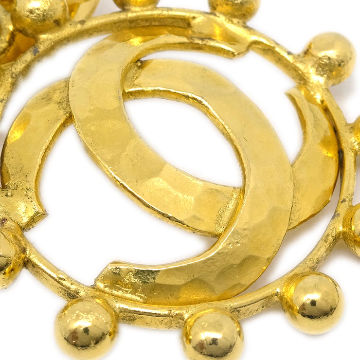 Chanel Gold Dangle Earrings Clip-On 25