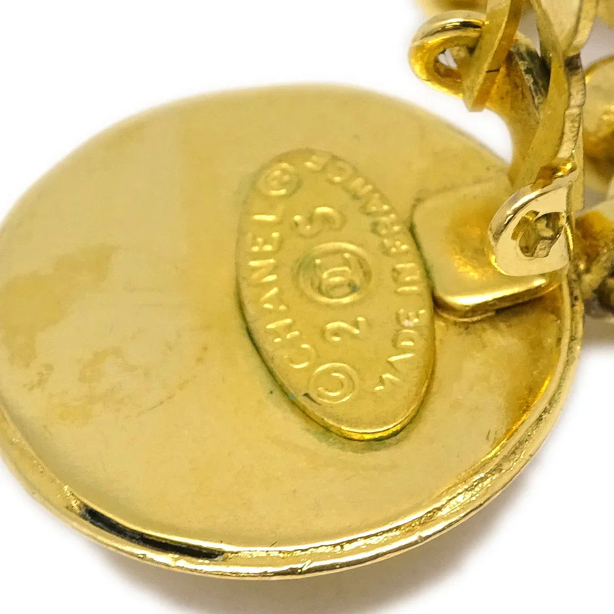 Chanel Gold Dangle Earrings Clip-On 25