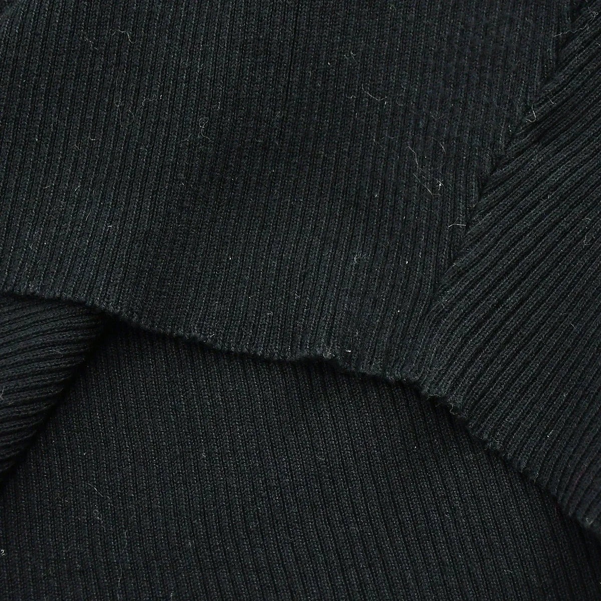 Chanel Spring 1995 Cropped Sleeveless Top #38