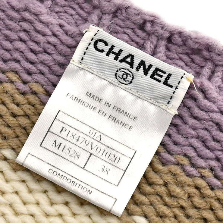 Chanel Fall 2001 knitted cardigan #38