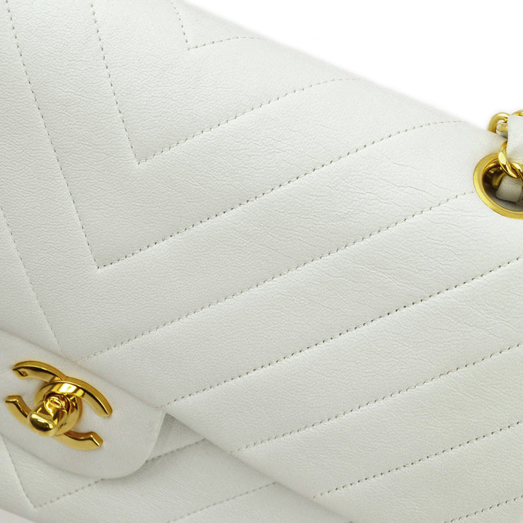 Chanel 1991-1994 Lambskin Chevron Medium Classic Double Flap Bag