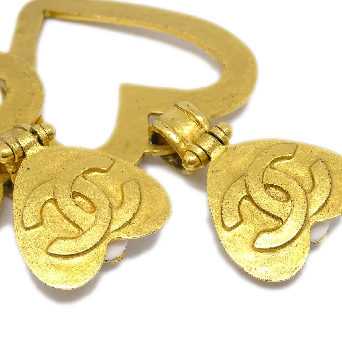 Chanel Heart Dangle Hoop Earrings Gold Clip-On 95P