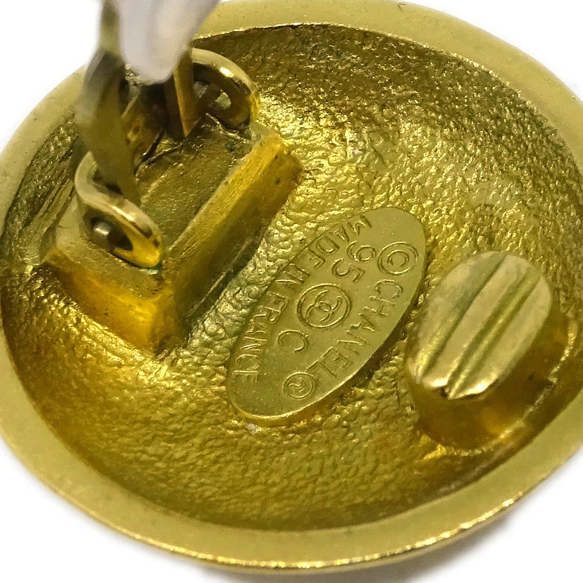 Chanel Button Earrings Clip-On Gold 95C