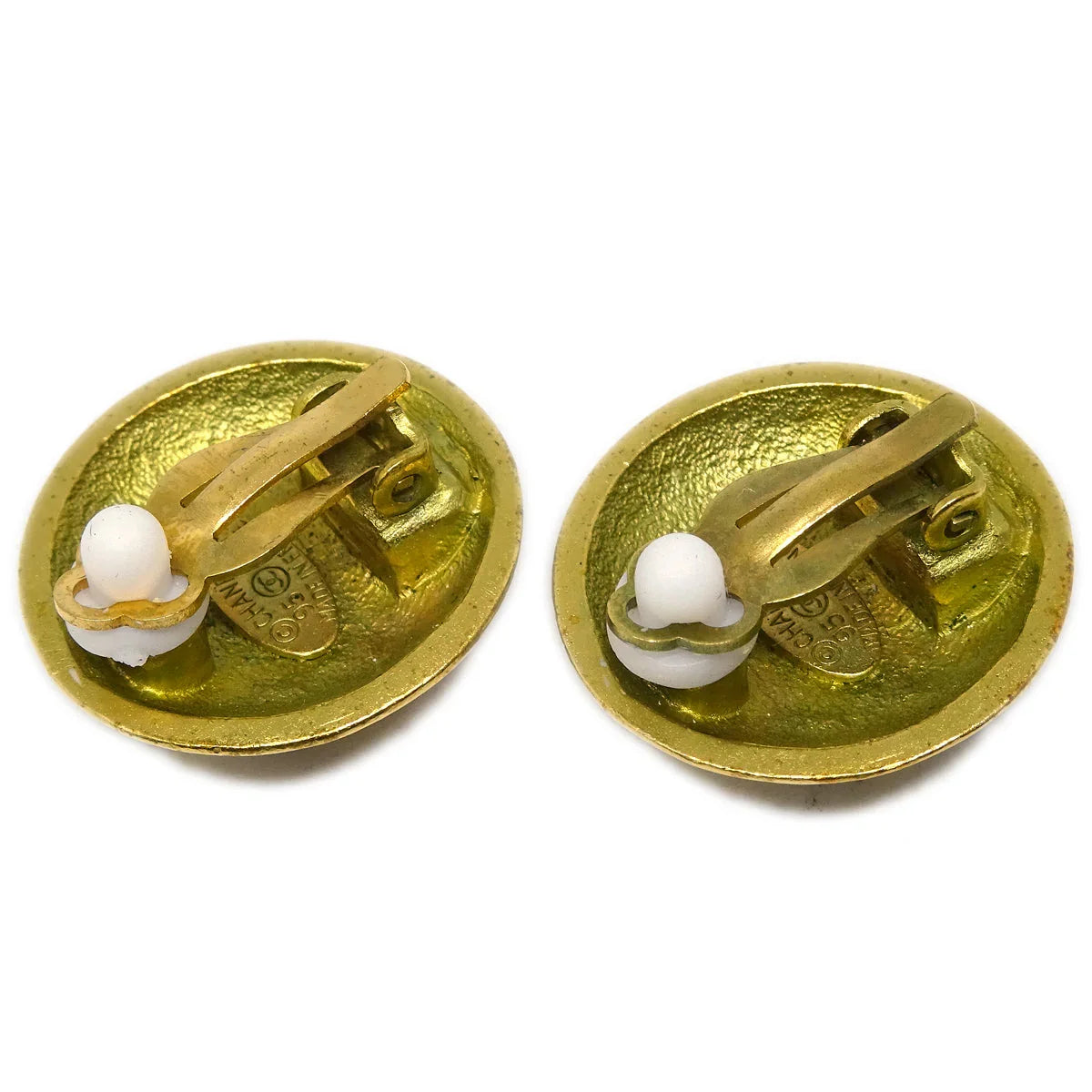Chanel Gold Button Earrings Clip-On 95C
