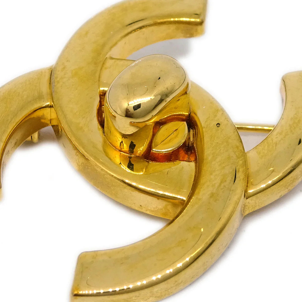 Chanel Turnlock Brooch Pin Gold Large 96P