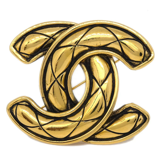 Chanel Quilted CC Brooch Pin Gold 1152