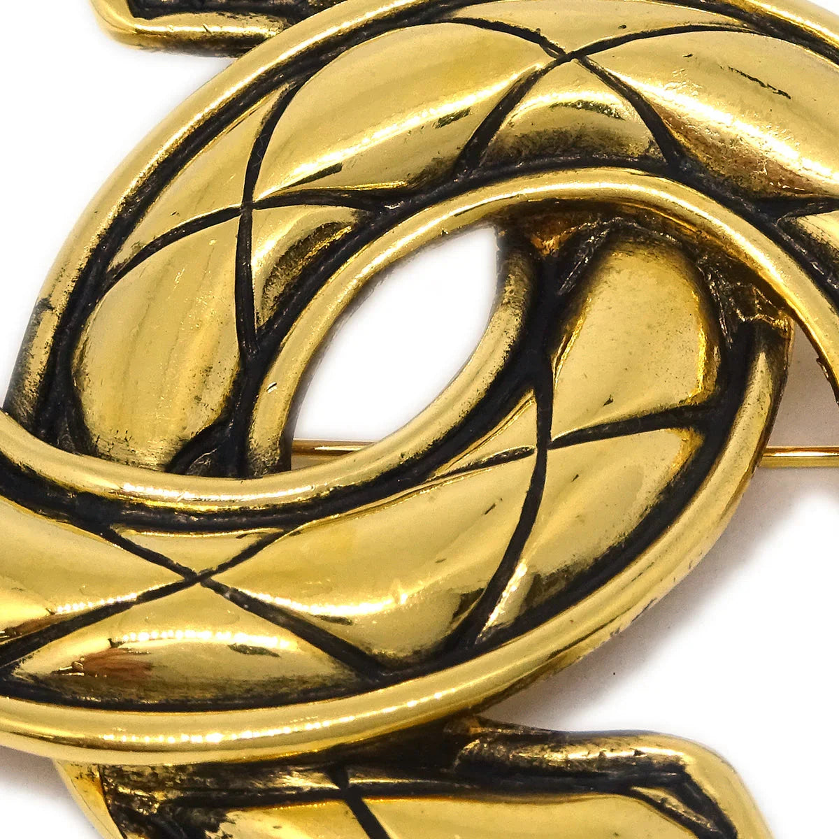 Chanel Quilted CC Brooch Pin Gold 1152