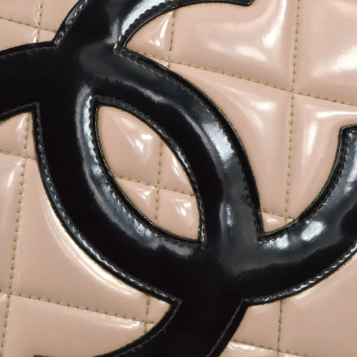 Chanel 1994-1996 Light Pink Heart Vanity Handbag