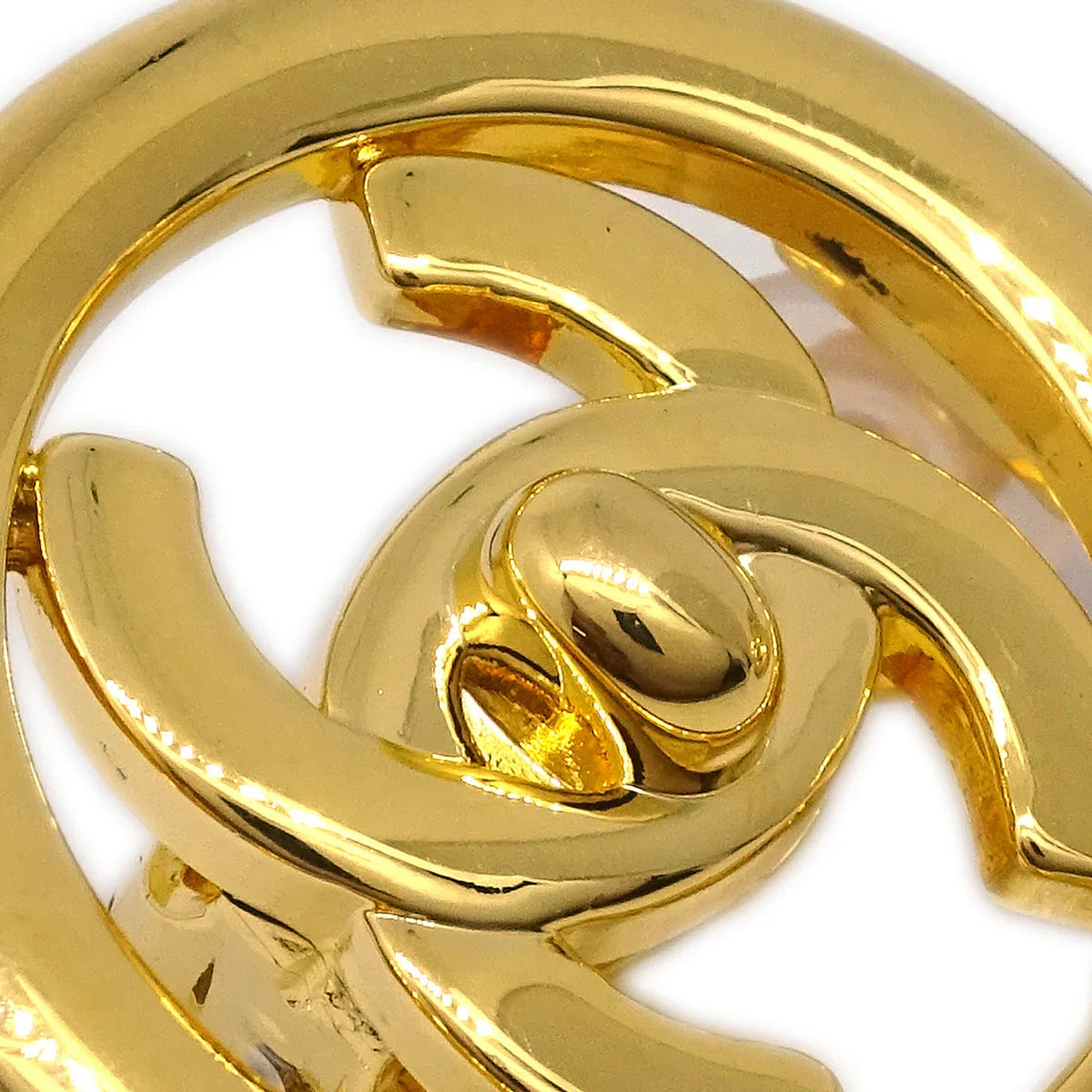 Chanel CC Turnlock Button Earrings Gold Clip-On 97P