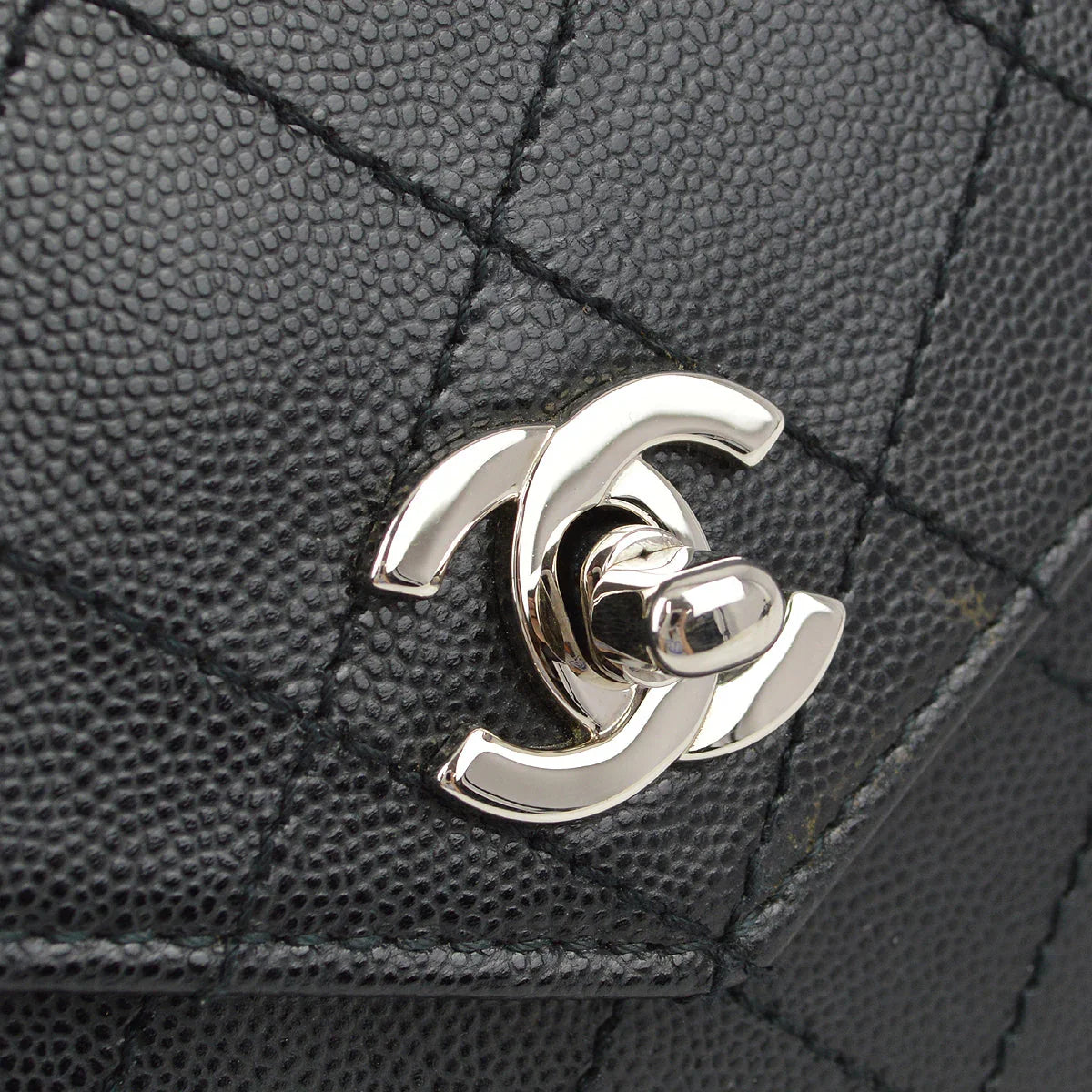 Chanel 1997-1999 Black Caviar Handbag