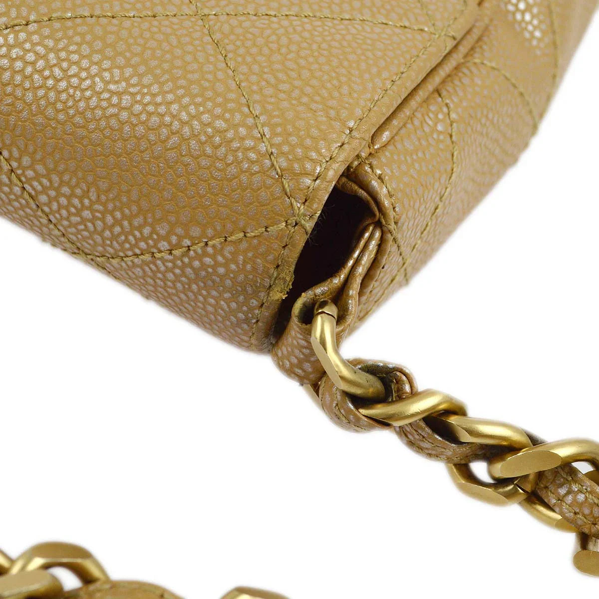 Chanel 2000-2001 Beige Caviar Chain Shoulder Bag 25