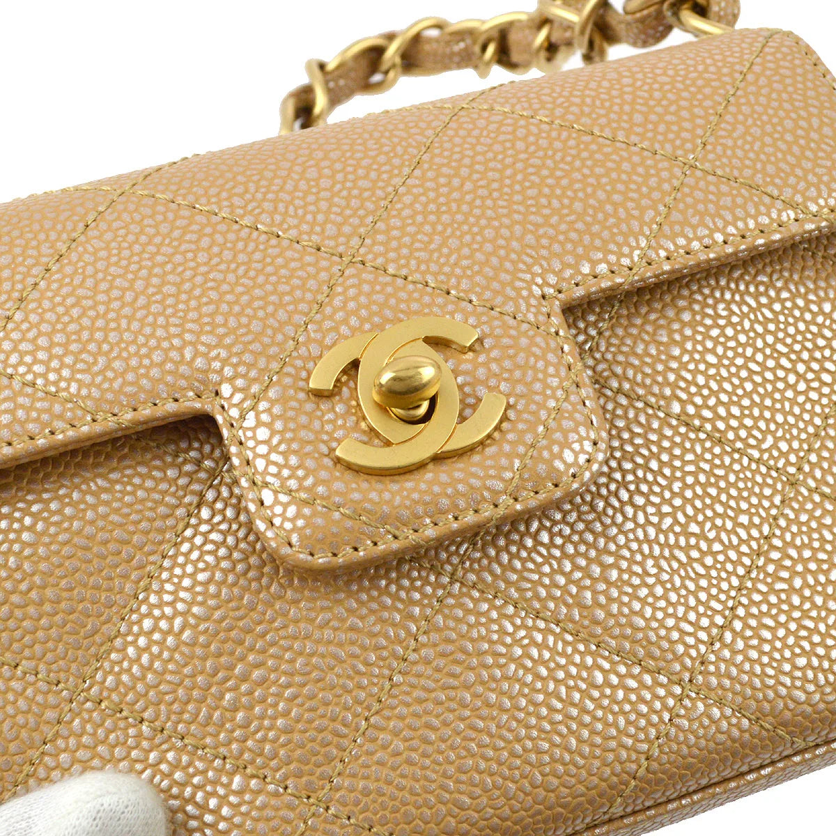Chanel 2000-2001 Beige Caviar Chain Handbag 18