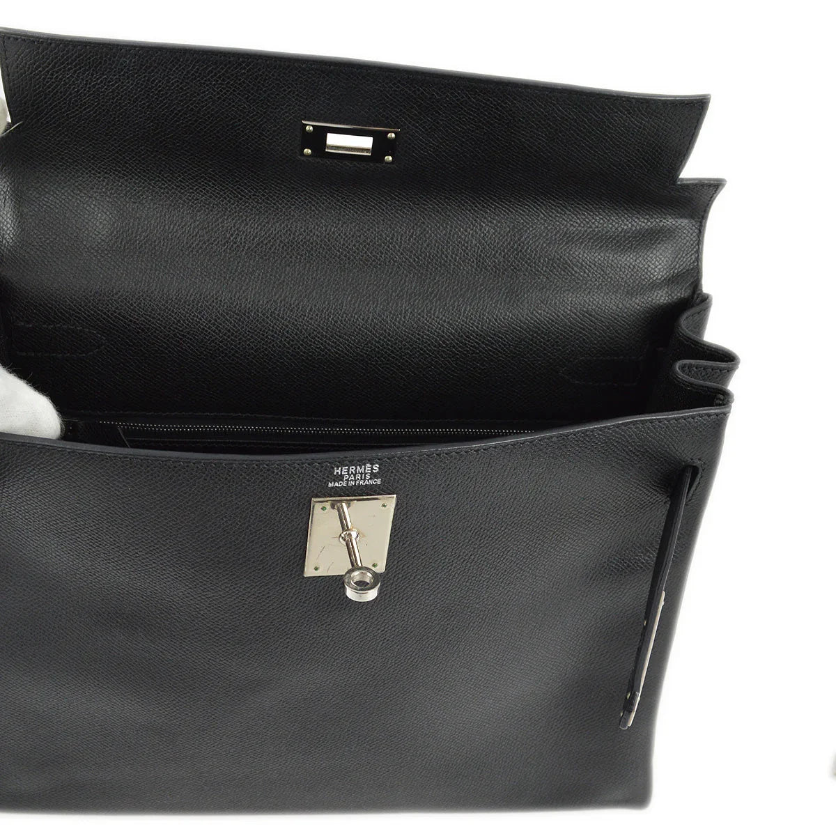 Hermes 2004 Black Epsom Kelly 32 Retourne
