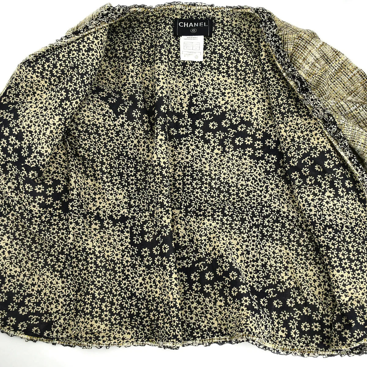 Chanel Collarless Jacket Beige 03P #48