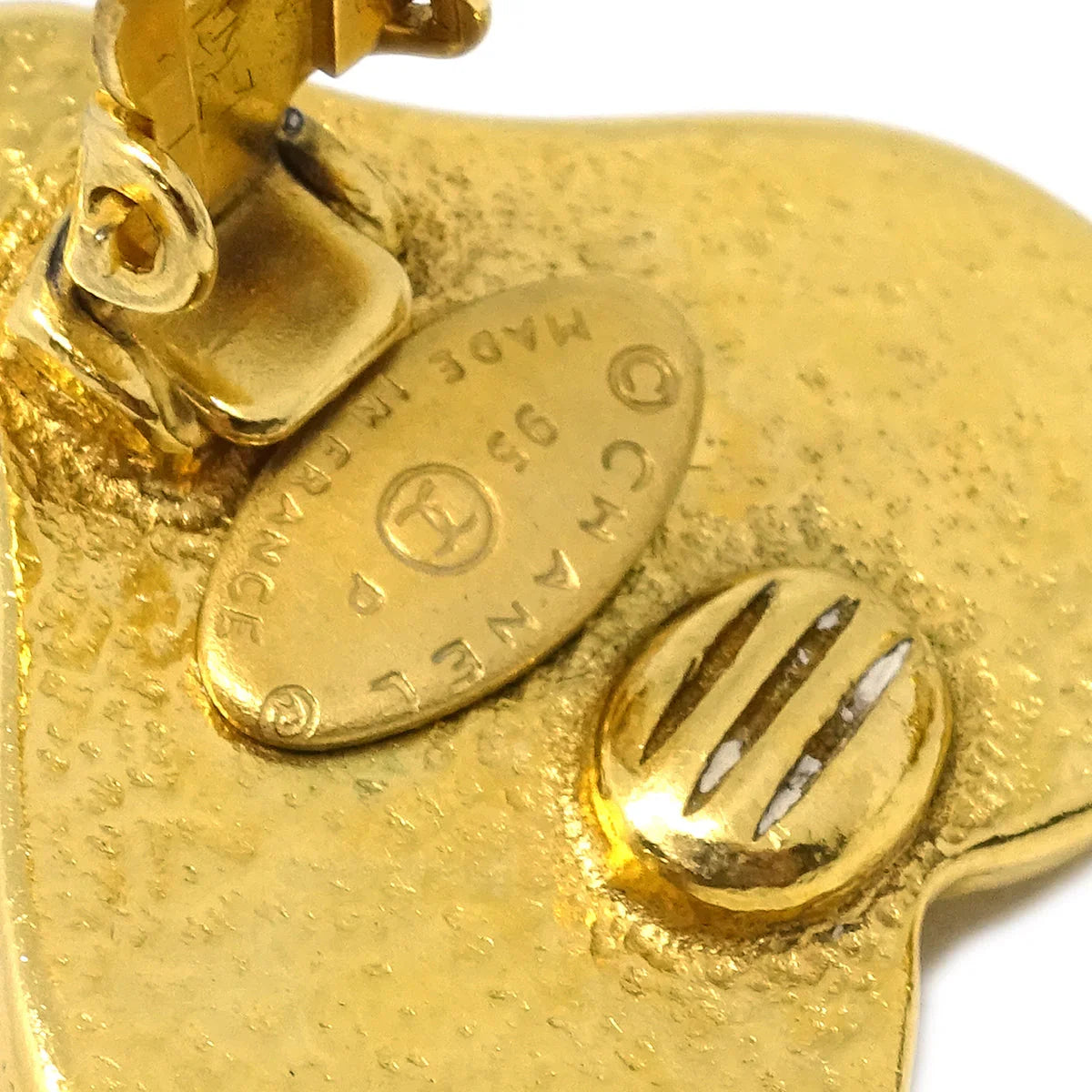 Chanel Gold Heart Earrings Clip-On Artificial Pearl 95P