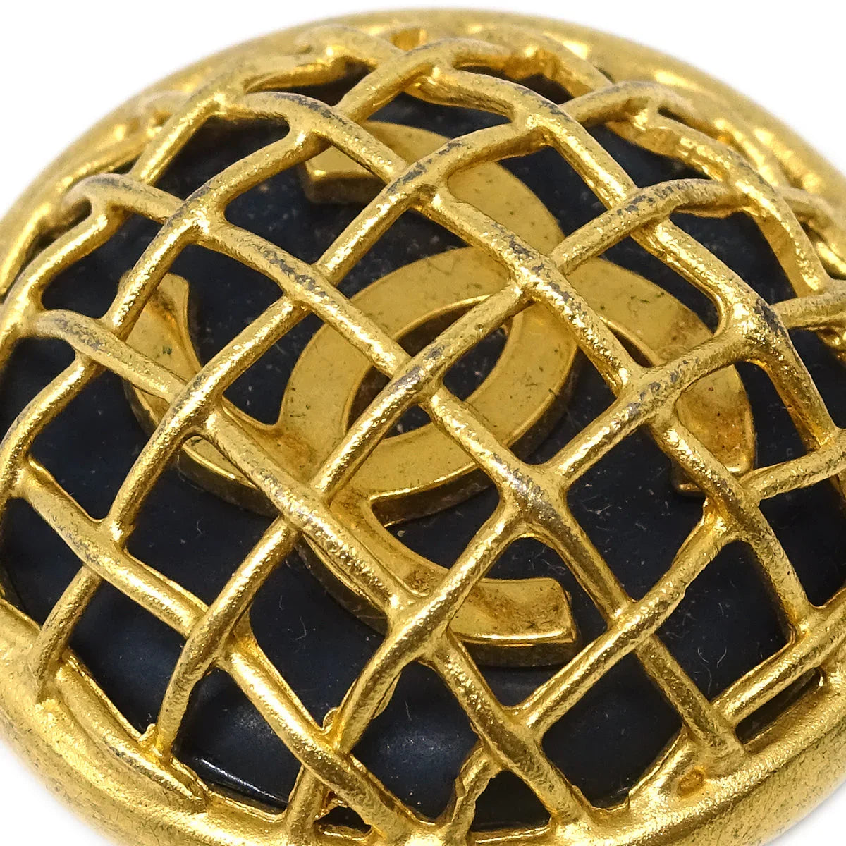 Chanel Button Earrings Clip-On Gold 95A