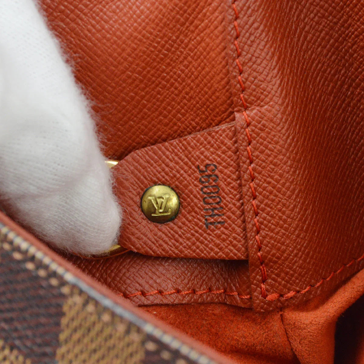 Louis Vuitton 2005 Damier Musette Shoulder Bag N51302