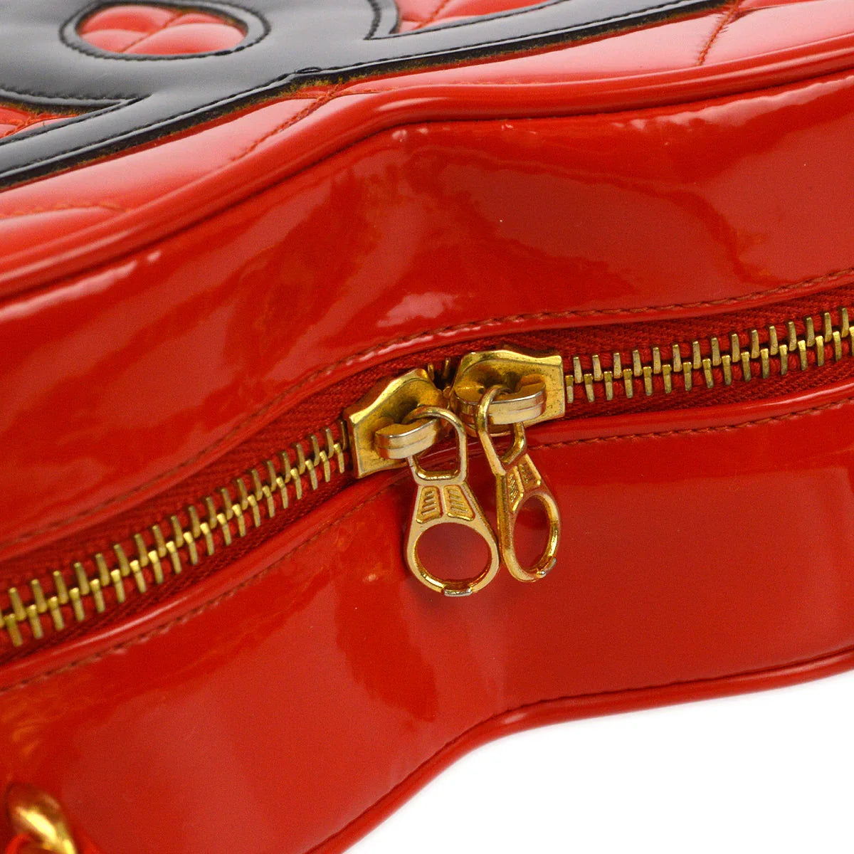 Chanel 1994-1996 Red Heart Vanity Handbag