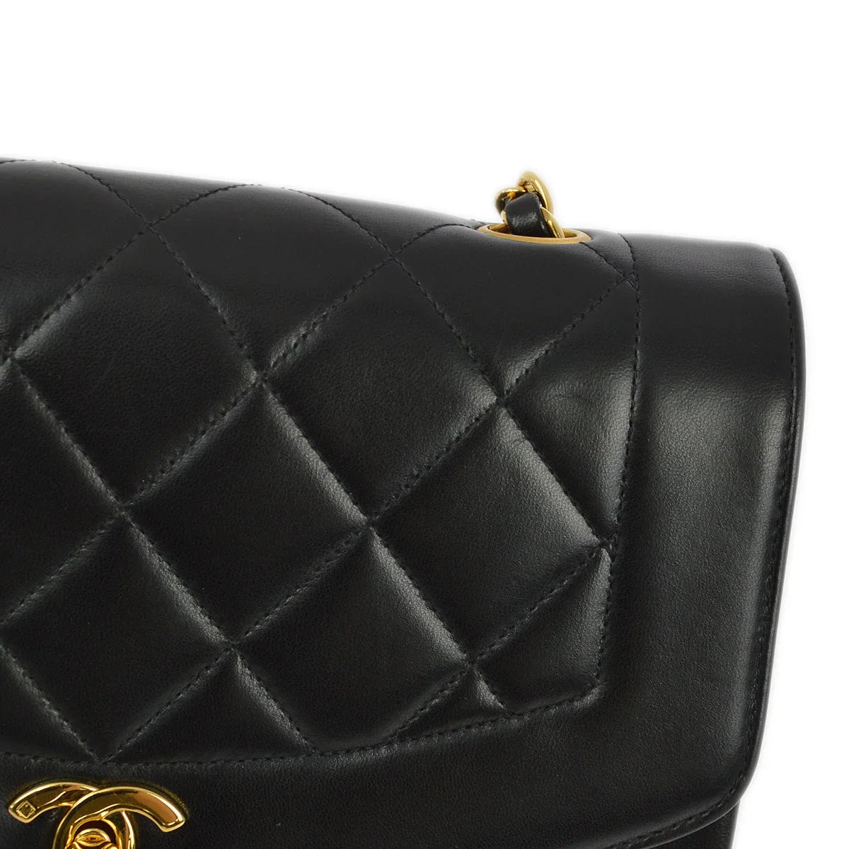 Chanel 1996-1997 Black Lambskin Small Diana Shoulder Bag