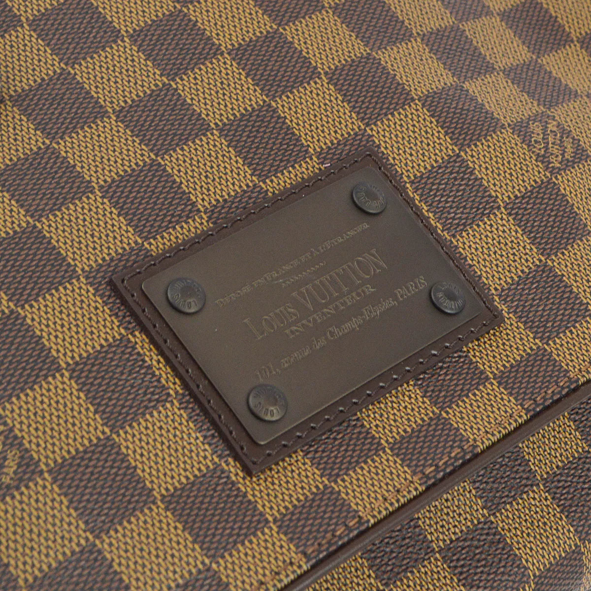 Louis Vuitton 2009 Damier Brooklyn MM Shoulder Bag N51211