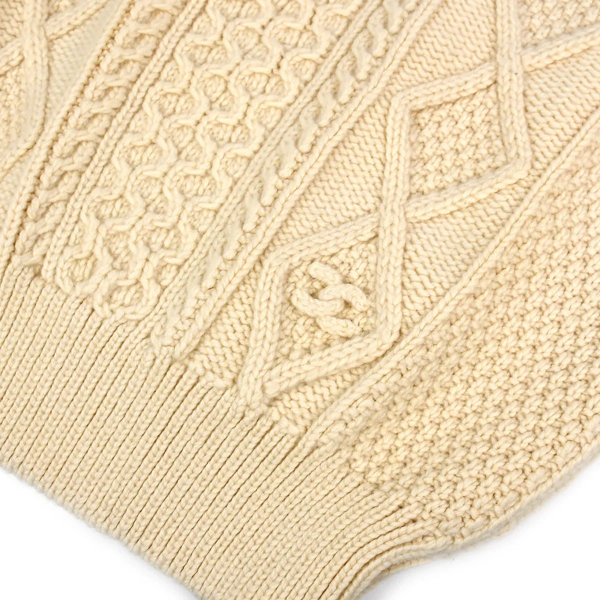 Chanel Sweater Ivory 96A #42