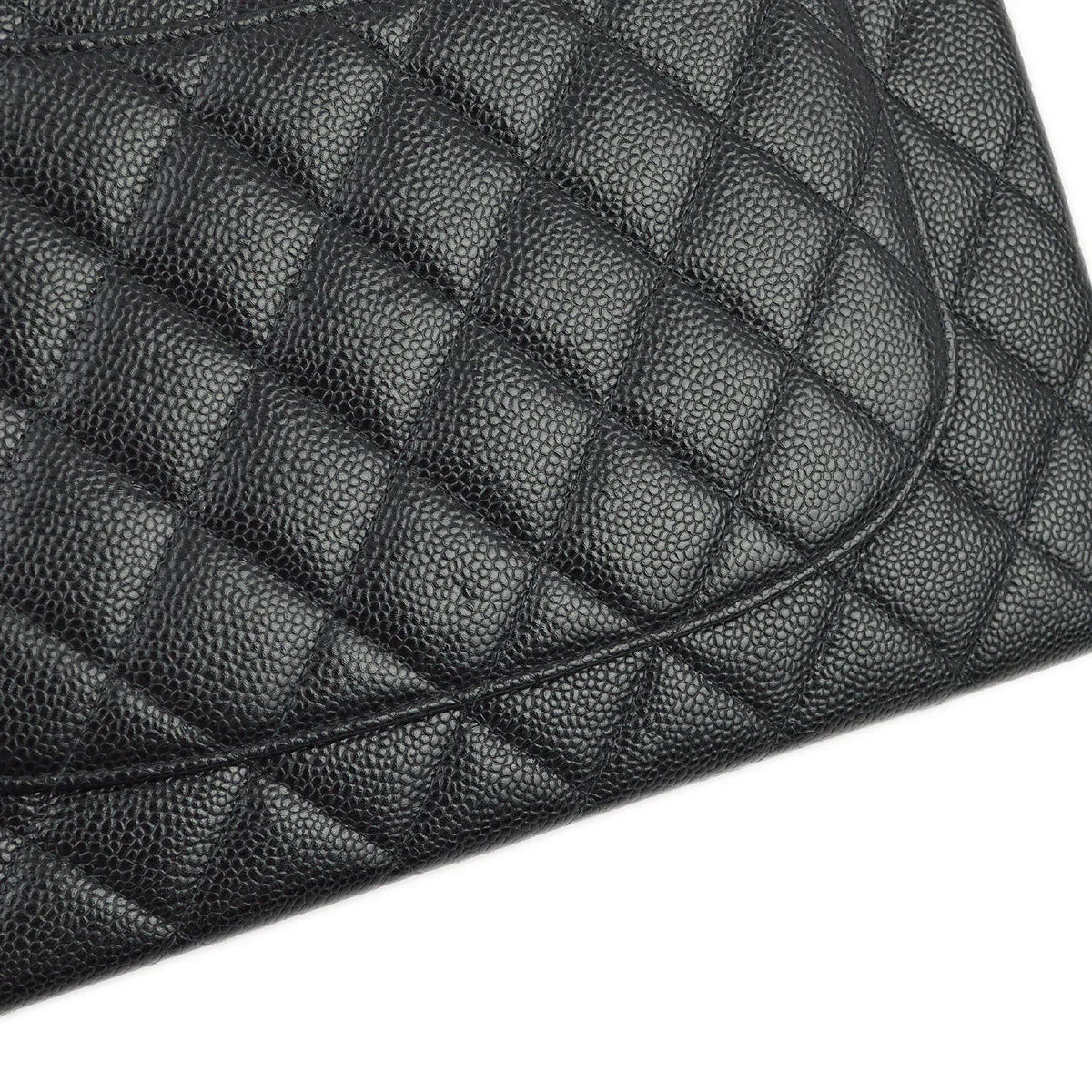 Chanel 2000-2001 Black Caviar Jumbo Classic Flap Shoulder Bag