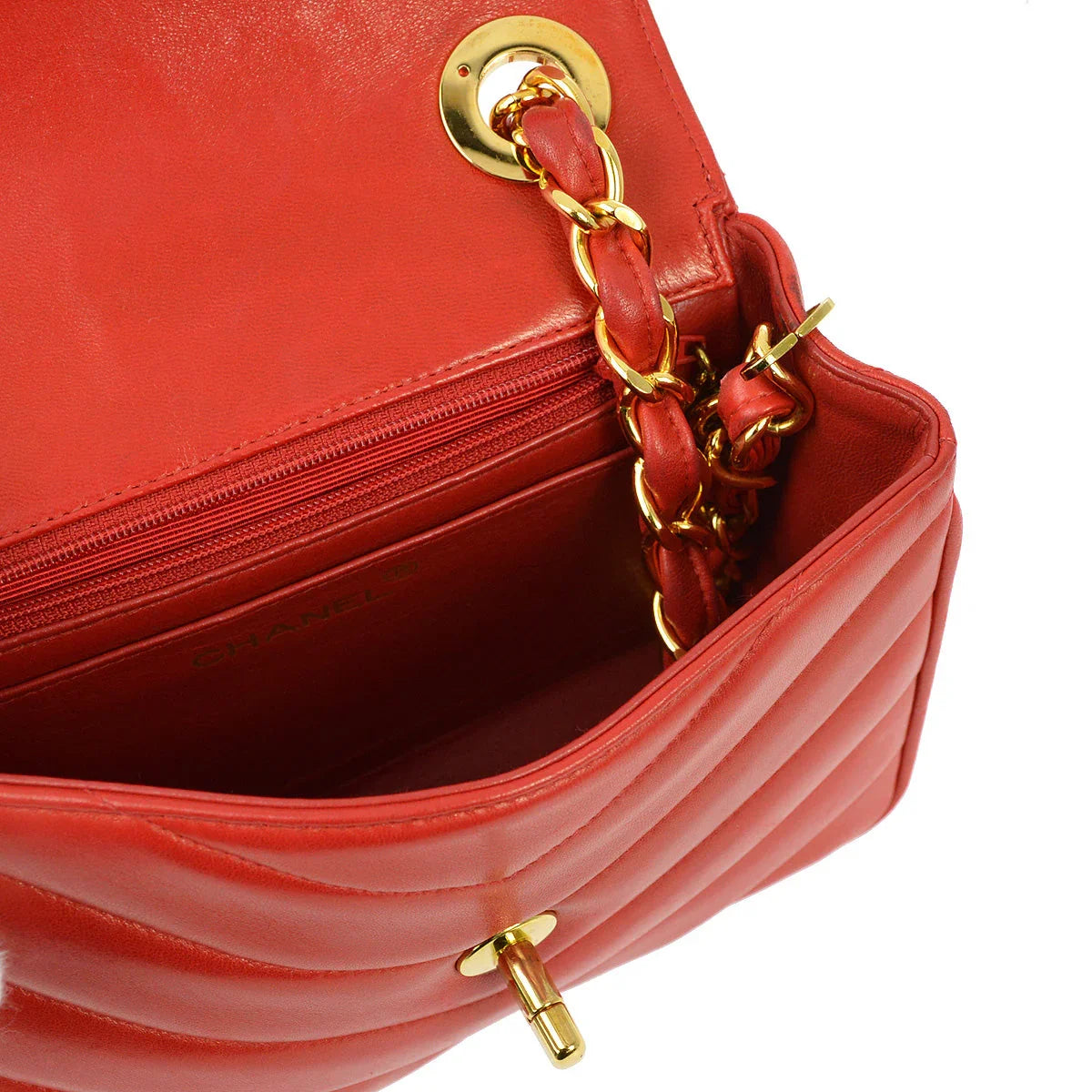 Chanel 1994-1996 Red Lambskin Chevron Chain Shoulder Bag