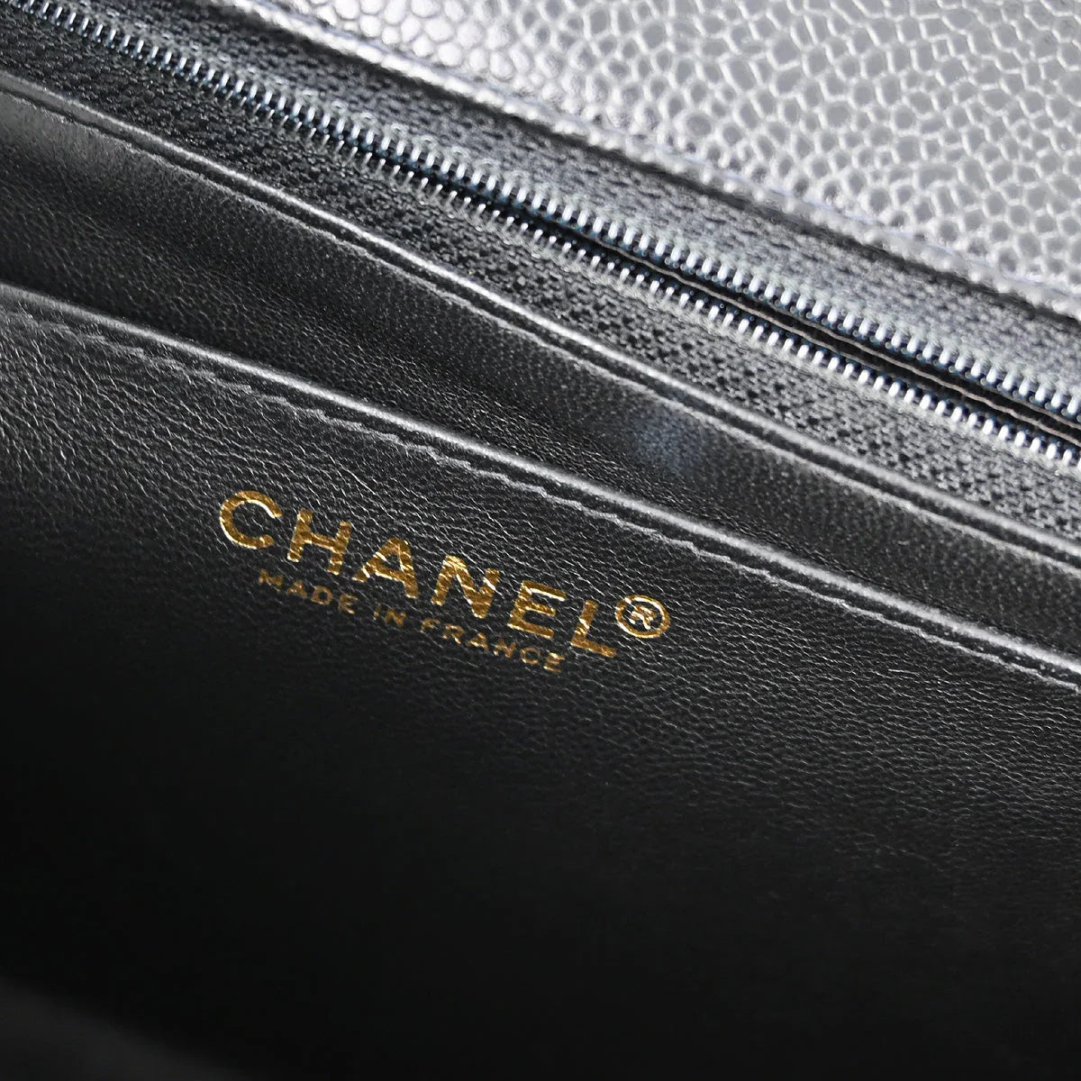 Chanel 2000-2001 Black Caviar Straight Flap Chain Handbag