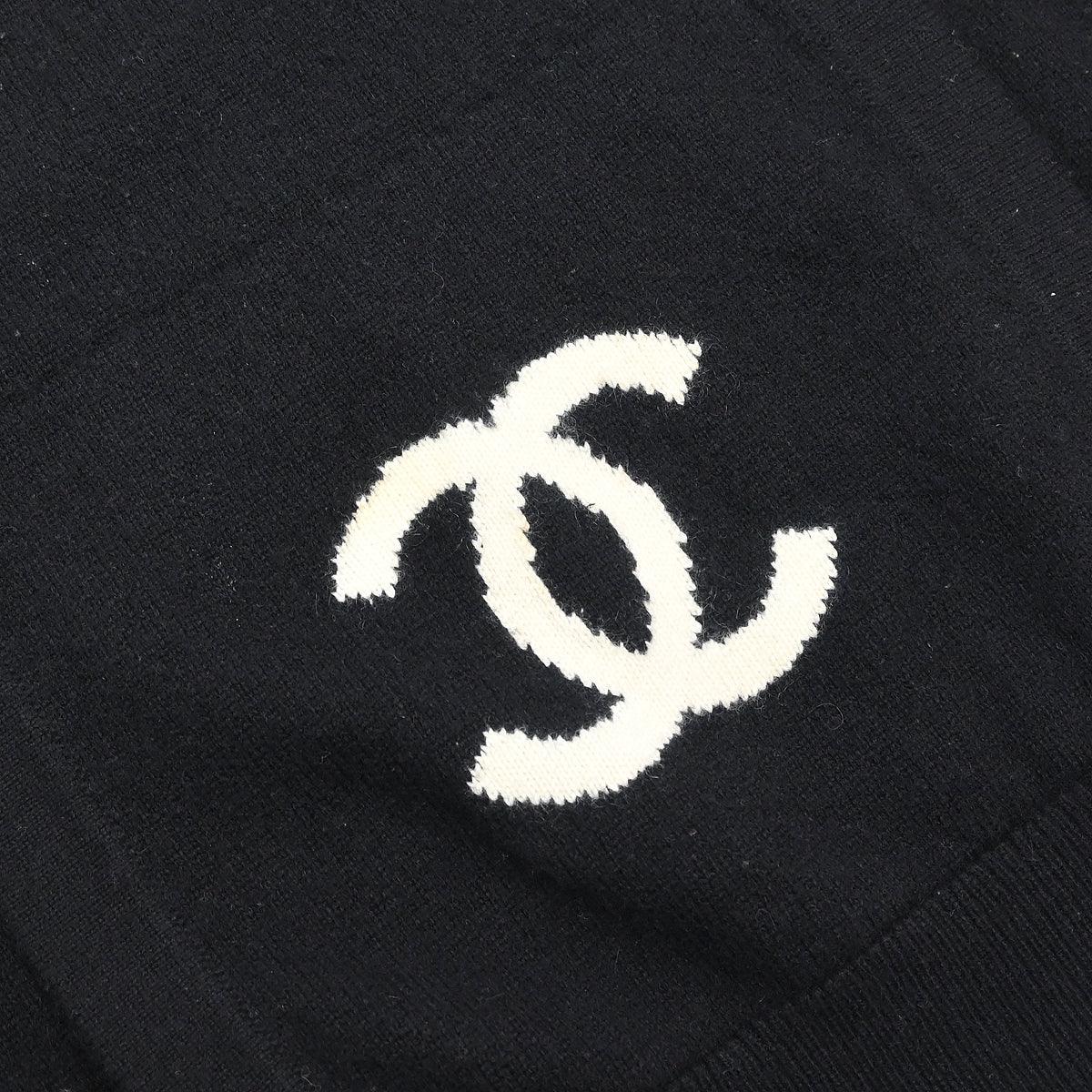 Chanel CC Logo Sweater Black