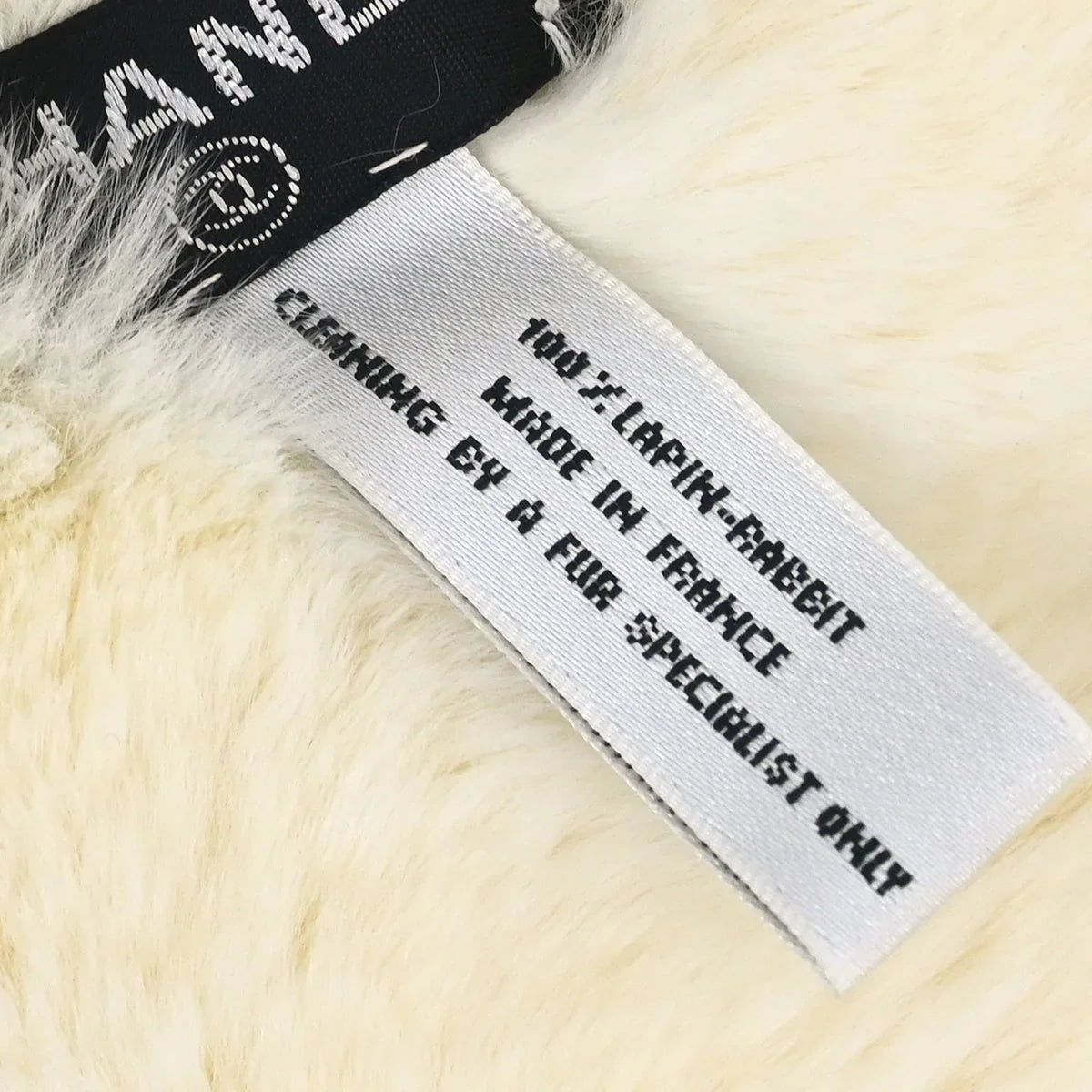 Chanel 2001 Rabbit Fur Fur Scarf