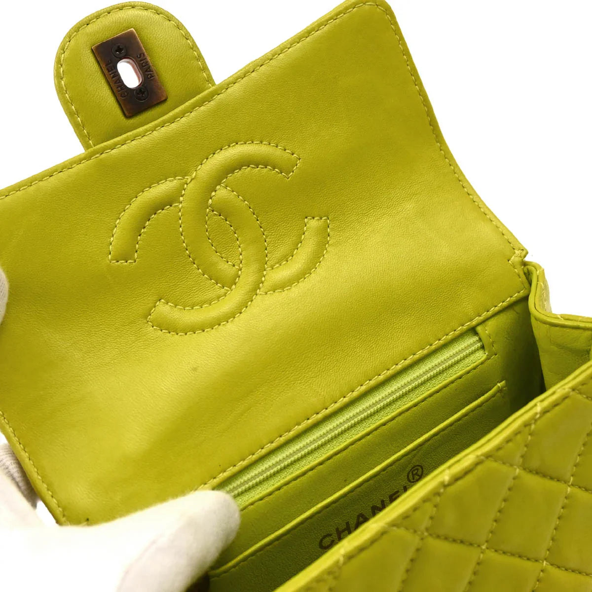 Chanel 1996-1997 Light Green Lambskin Mini Classic Square Flap Shoulder Bag 17