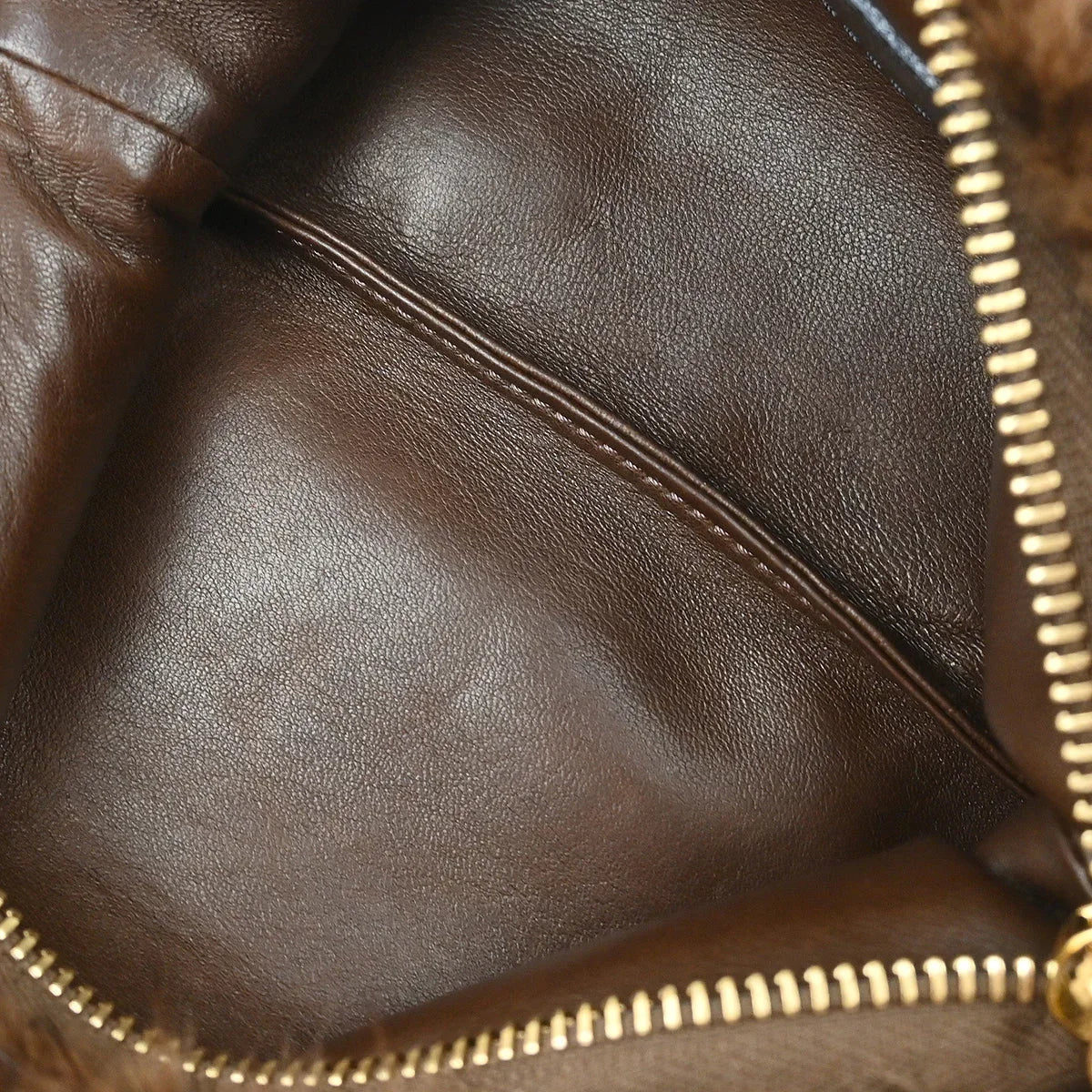 Louis Vuitton * 2009 Monogram Mink Pochette Milla MM M60182