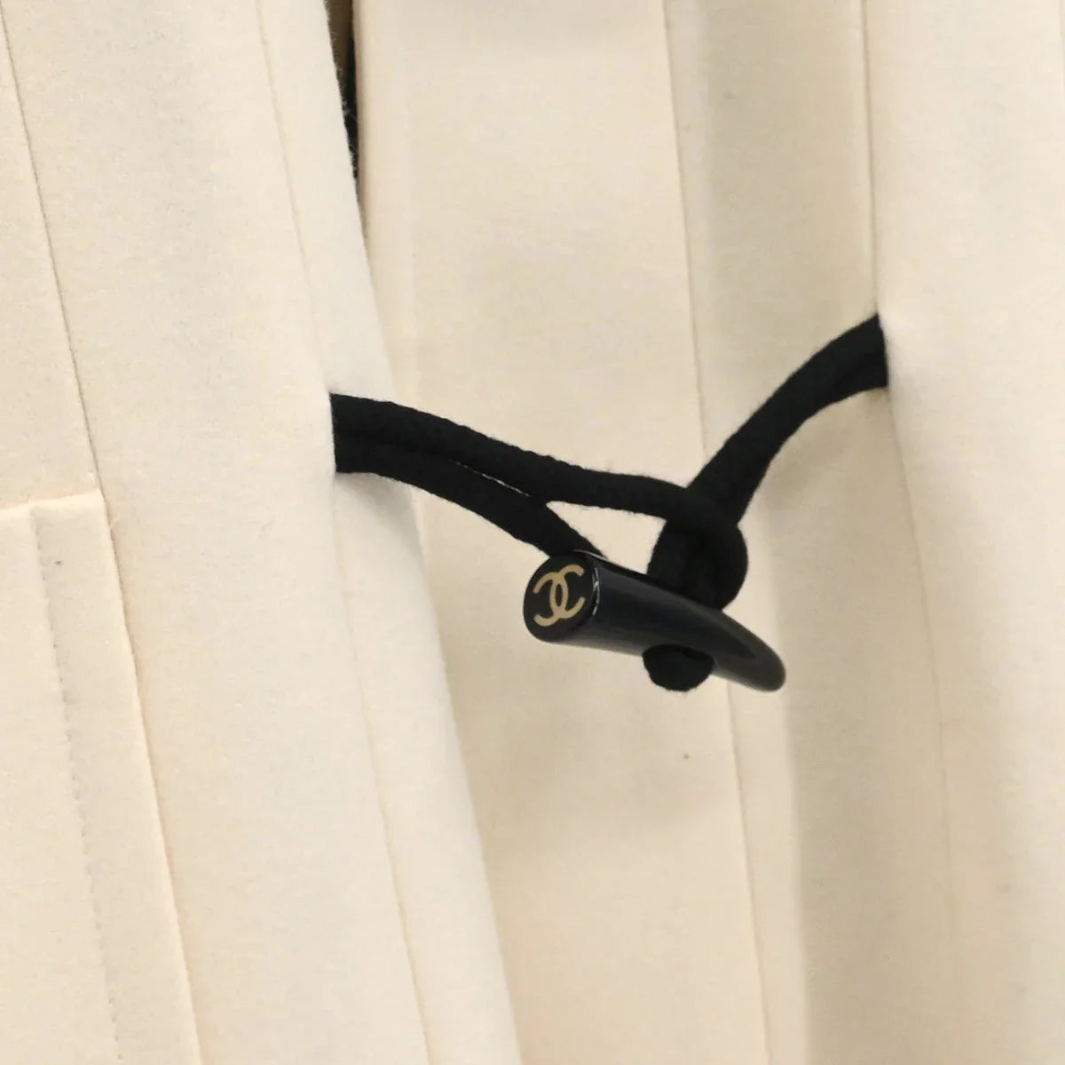Chanel 2006 Duffel Coat White #38