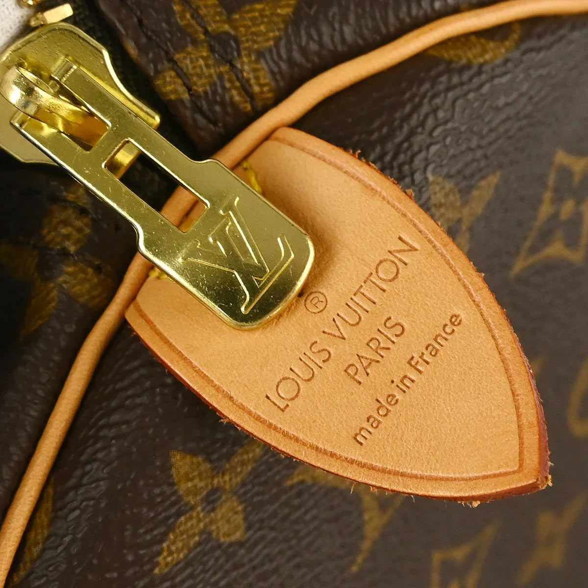 Louis Vuitton 2002 Monogram Keepall 60 Duffle Handbag M41422
