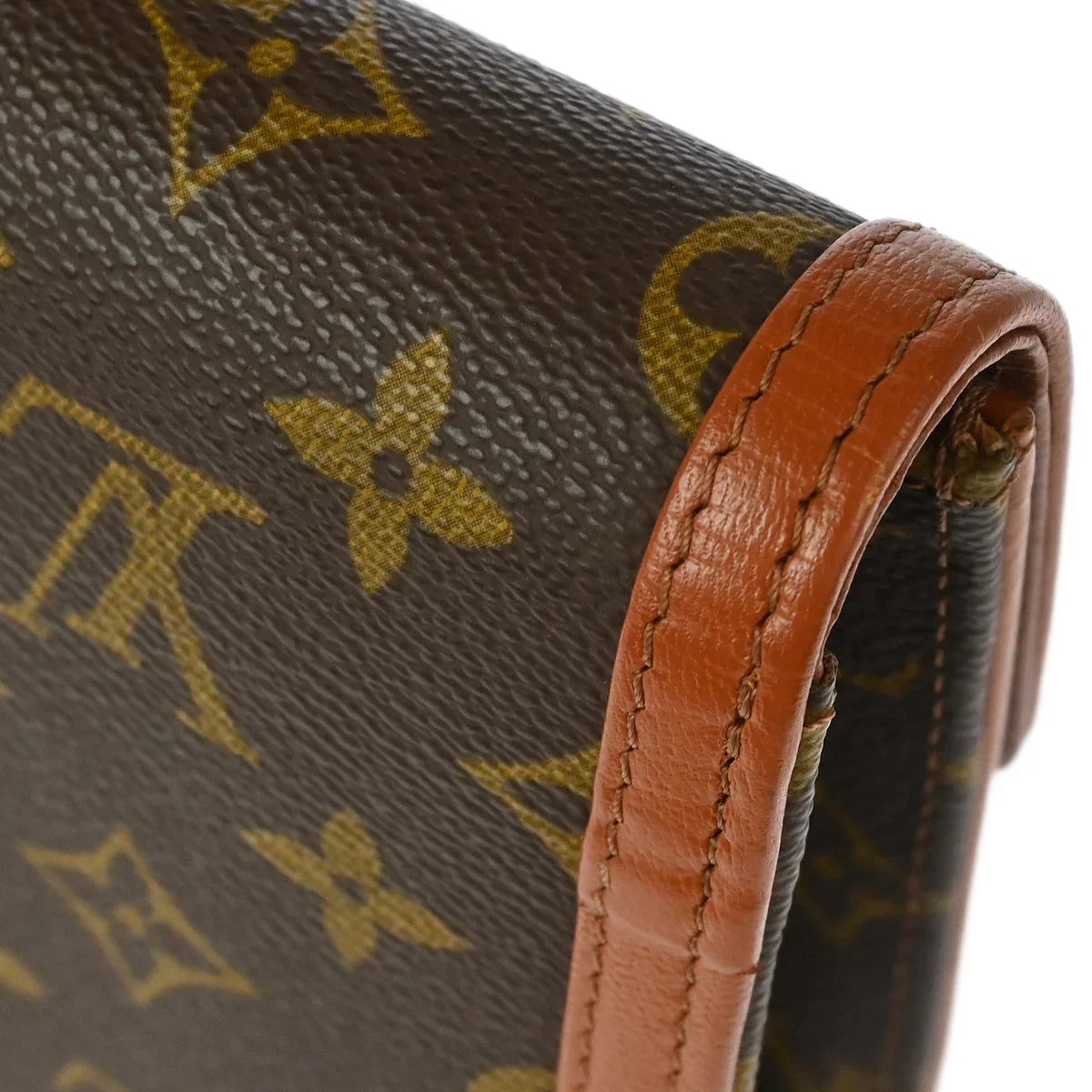 Louis Vuitton 1990 Monogram Pochette Dame PM Clutch M51812