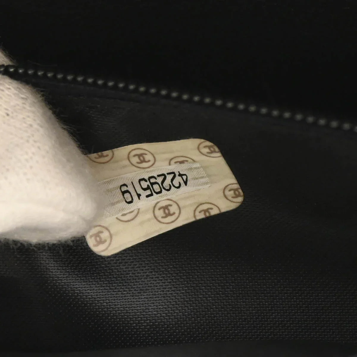 Chanel 1996-1997 Black Caviar Shoulder Bag
