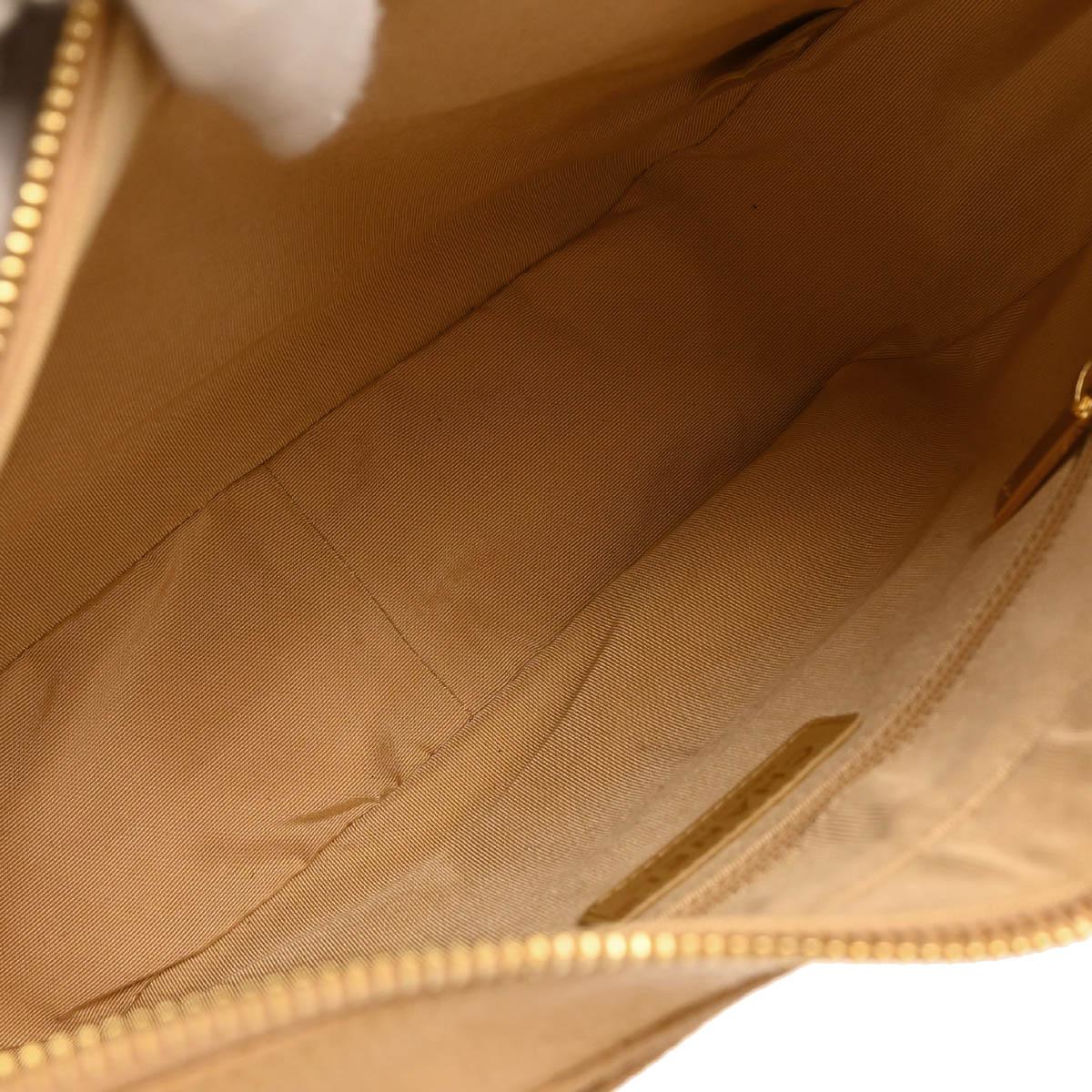 Chanel 2004-2005 Beige Caviar Handbag