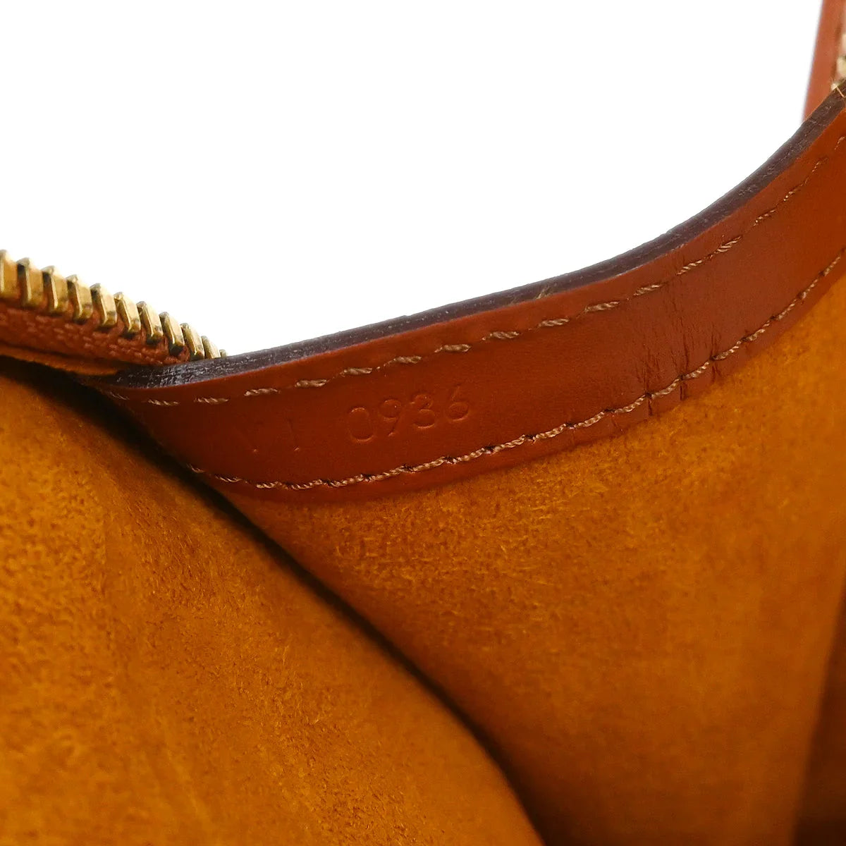 Louis Vuitton 1996 Brown Epi Lussac Shoulder Bag M52283