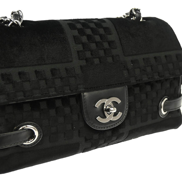 Chanel 2005-2006 Black Velvet Single Flap Shoulder Bag