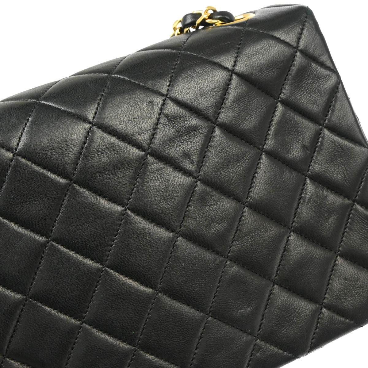 Chanel 1989-1991 Black Lambskin Classic Square Flap Shoulder Bag 20