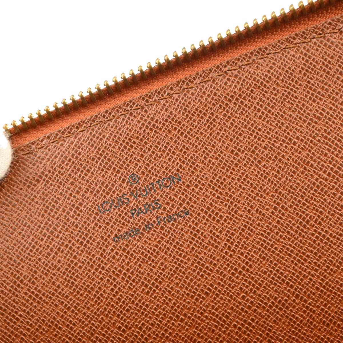 Louis Vuitton 1999 Brown Epi Poche Documents 38 Business Bag M54498