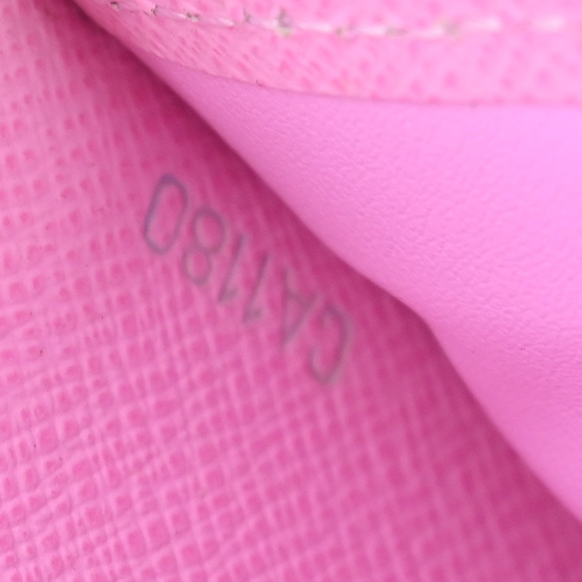 Louis Vuitton 2010 White Multicolor Zippy Wallet M60241