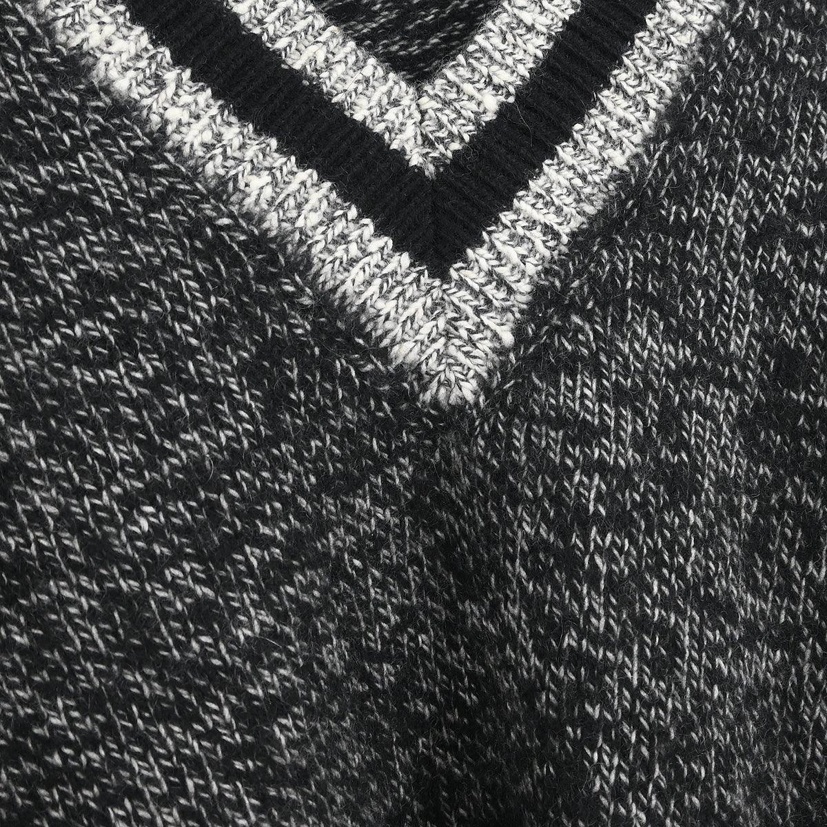 Chanel 1996 Sweater Gray #42