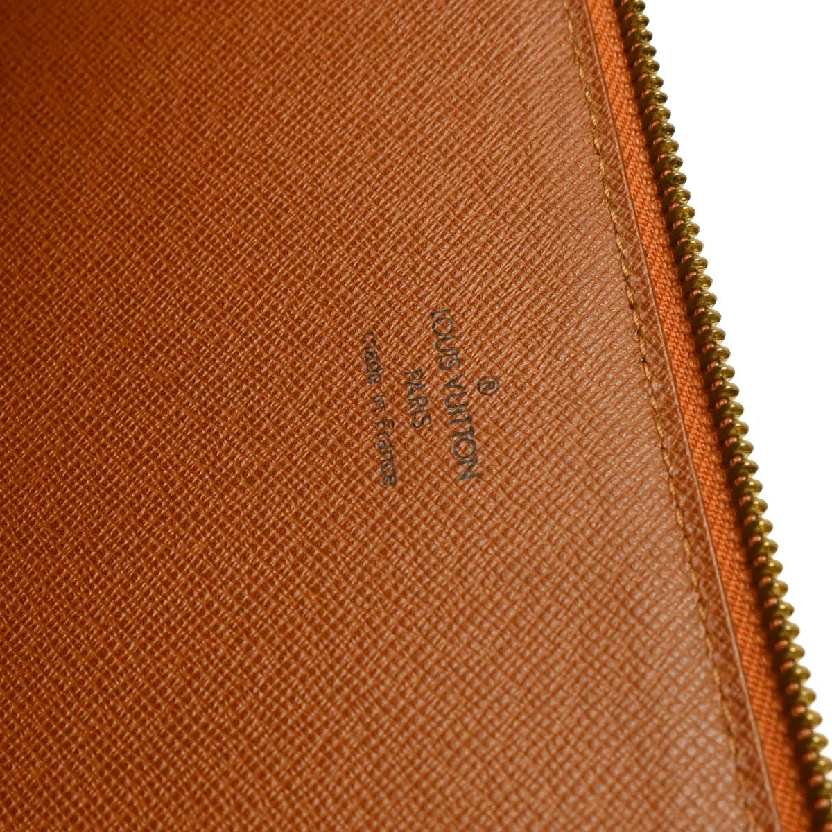 Louis Vuitton 1998 Brown Epi Poche Documents 38 Business Bag M54498