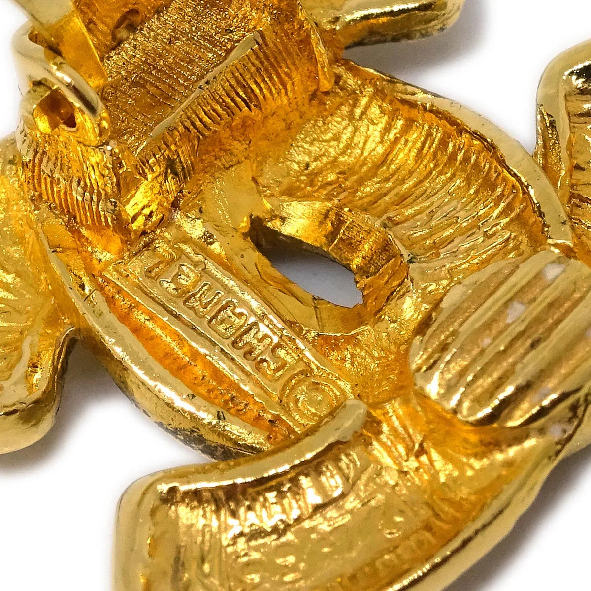 Chanel Gold CC Earrings Clip-On 2433