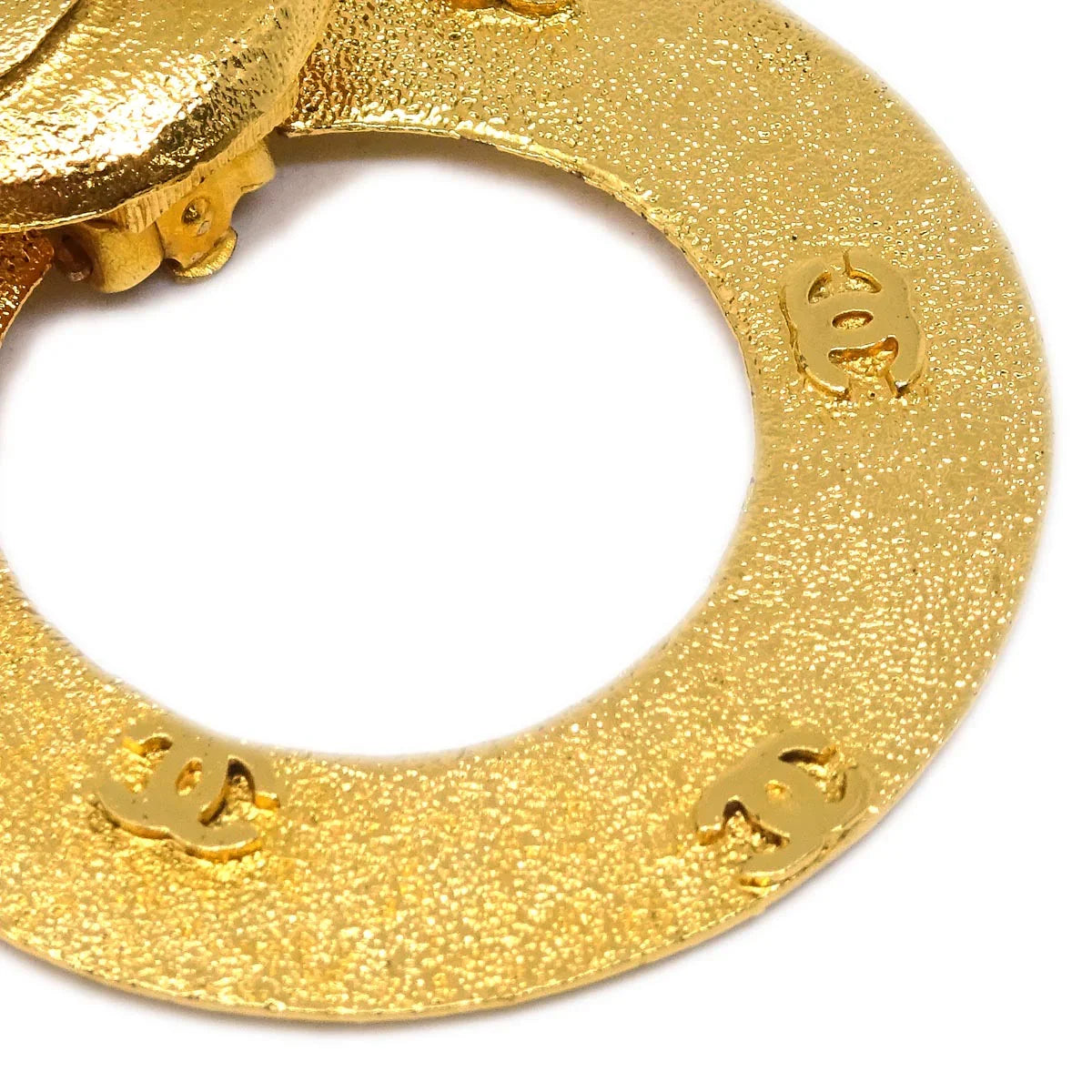 Chanel Dangle Hoop Earrings Clip-On Gold 29/2910