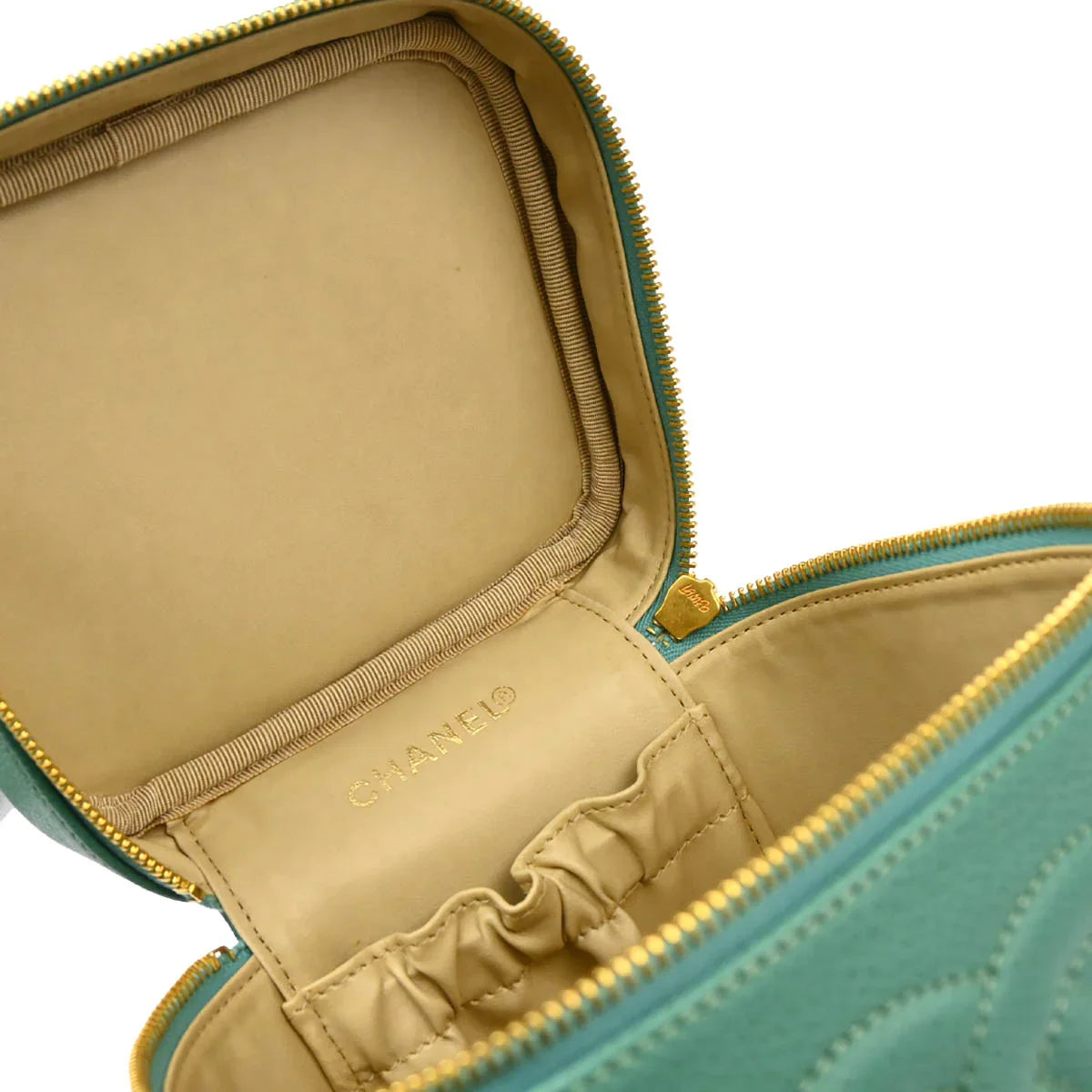 Chanel 1997-1999 Emerald Green Caviar Timeless Vanity Handbag