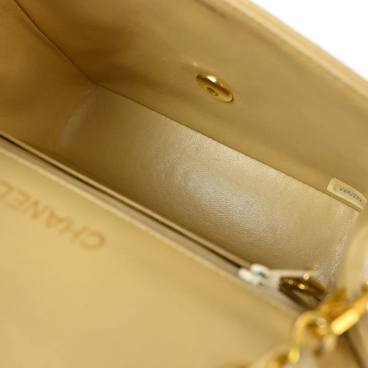 Chanel 1989-1991 Beige Lambskin Mini Classic Square Flap Shoulder Bag 17