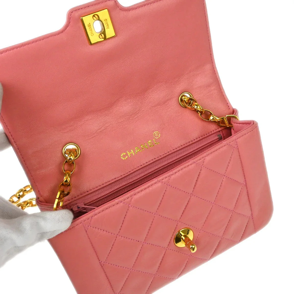 Chanel 1989-1991 Pink Lambskin Shoulder Bag