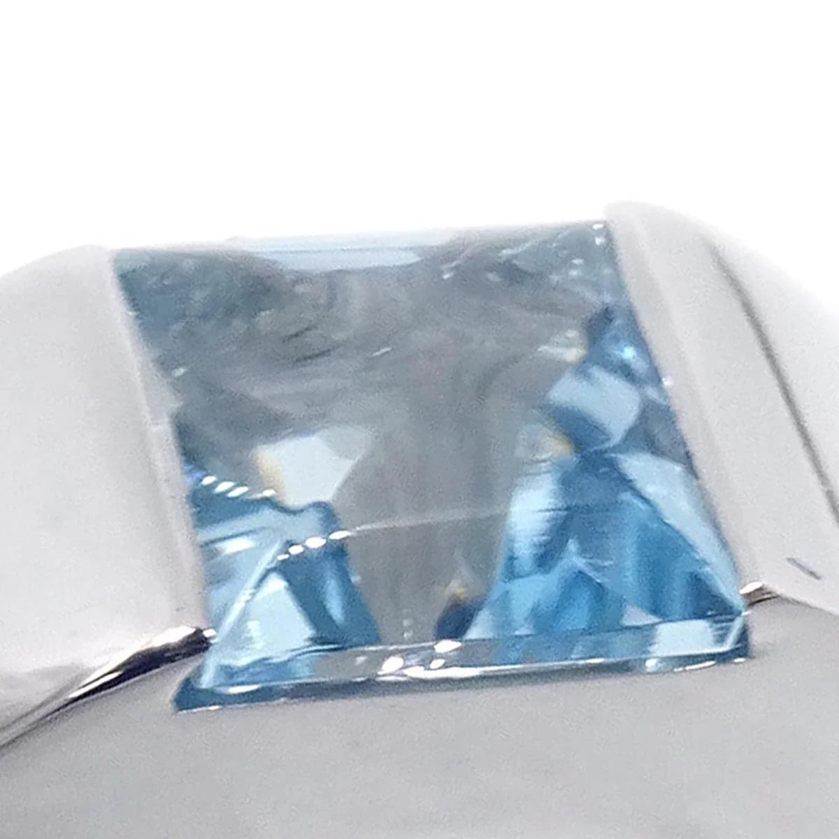 Cartier Tank Ring Aquamarine 750 #49 #9 J17082